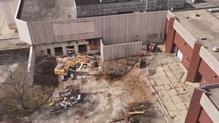 Northridge Mall demolition begins